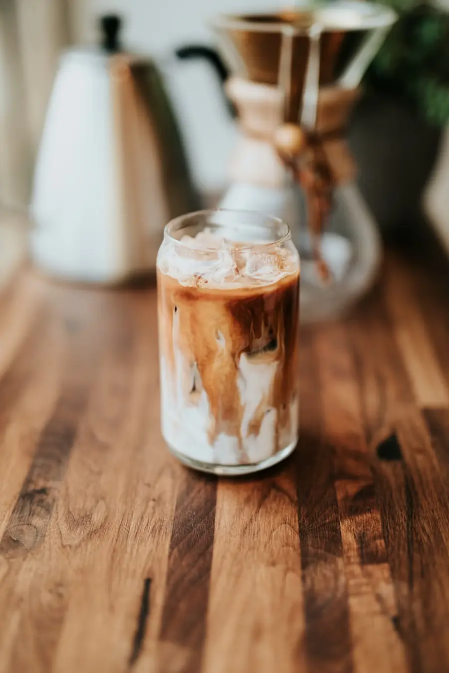 Es kopi santan KOPSOON untuk chill break